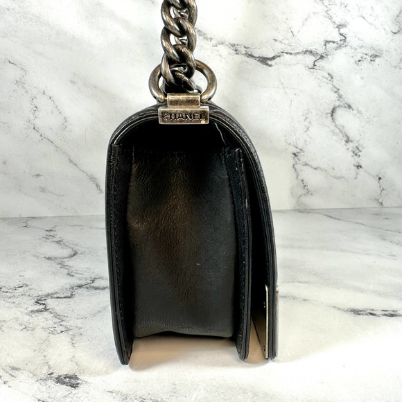 ❌❌ Chanel Boy Bag Metal Old Medium Classic Quilted Black Flap CC Leboy Calfskin - Picture 11 of 16